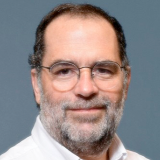 Eduardo Bustos, Director de servicios TI — Universidad San Sebastián