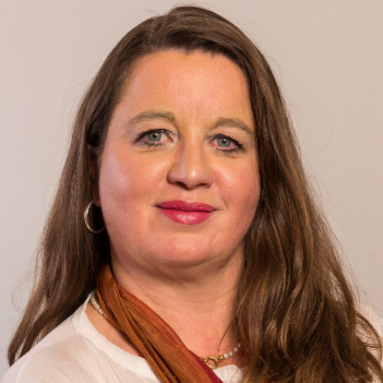 Michelle Bass, Directora General de Desarrollo Virtual — Universidad San Sebastián