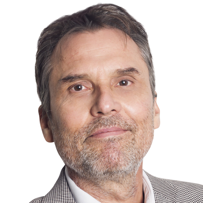 Martin Meister, Director Ejecutivo de La Clase Ejecutiva — Pontificia Universidad Católica de Chile