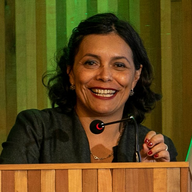 Pamela Caro Molina, Directora de Centro de investigación aplicada en Familia, Trabajo y Ciudadanía CIELO — Santo Tomás