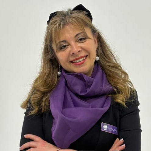 Dasni Muñoz, Directora — Winlog